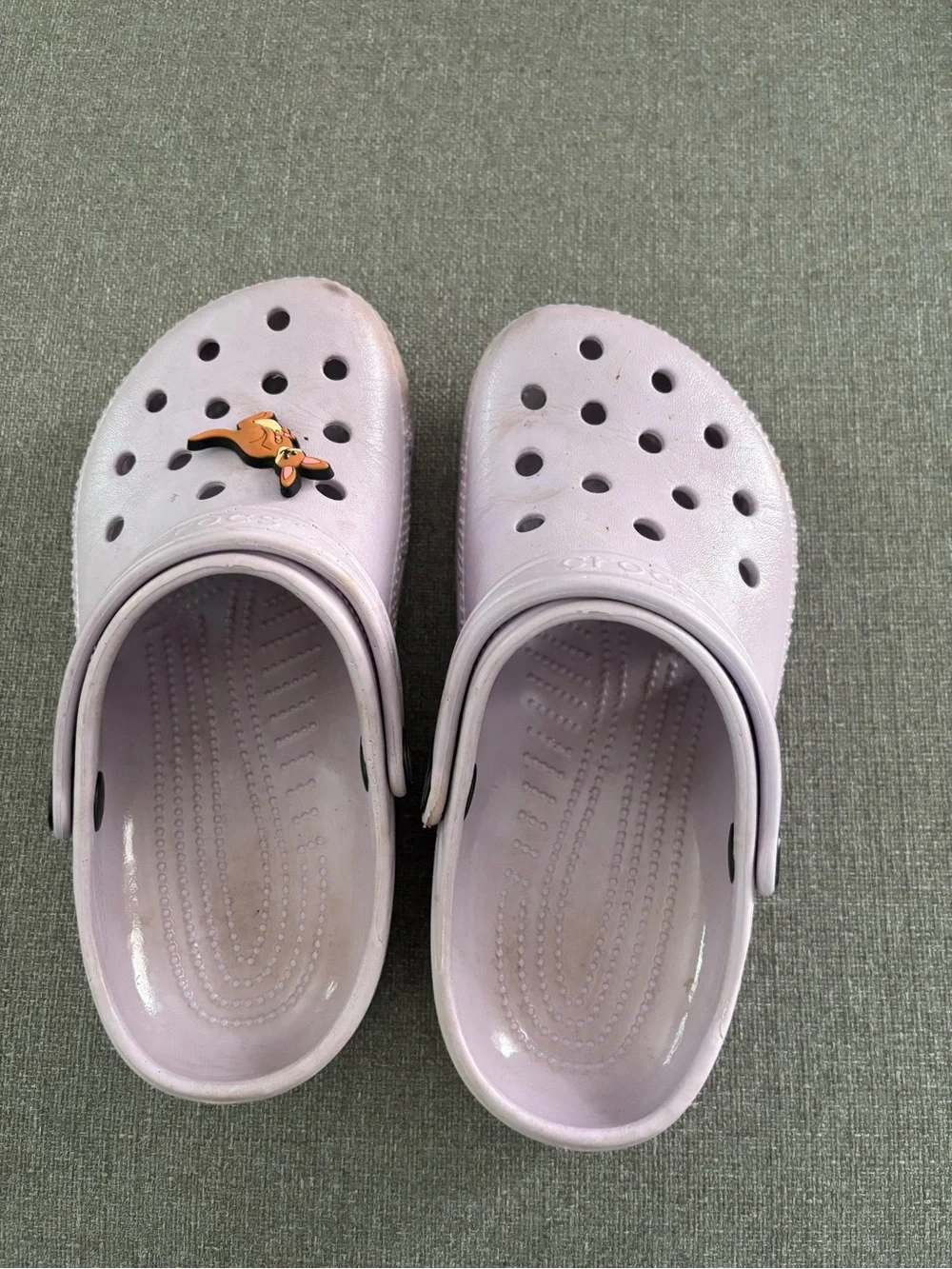 CROCS Kids Clog in Light Lavender with Kangaroo Charm